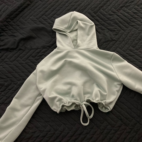 Fit Cropped Sweater - Picture 1 of 4